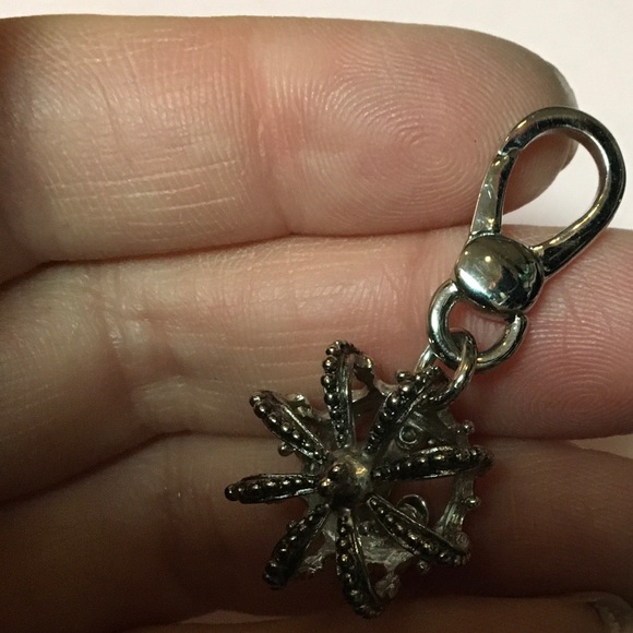 Juicy Couture charm open work silver crown - Picture 5 of 6